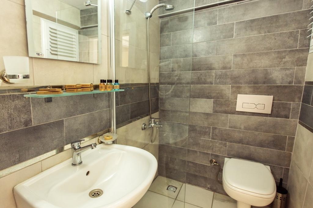 Demir Suit Hotel Kusadasi Luaran gambar